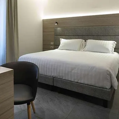 Boutique Touring 3* Верона
