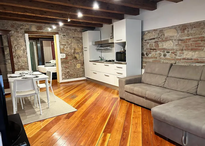 Boutique Touring Hotell 3*