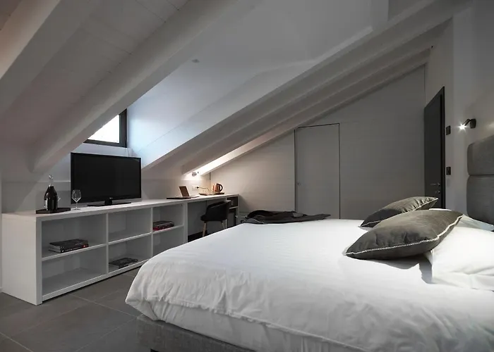 Hotell Boutique Touring 3*